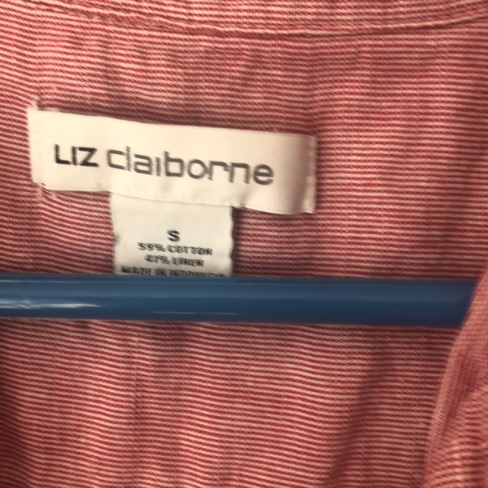 Button up top - Picture 2 of 2